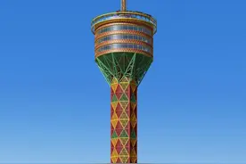 208米高的北疆明珠观光塔山西造图片