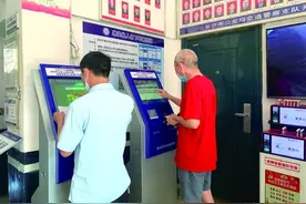 开车捋头发被抓拍成“打电话”？怎么办 民警支招图片