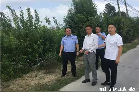 7天3起飞车抢夺！专挑独行大妈下手图片