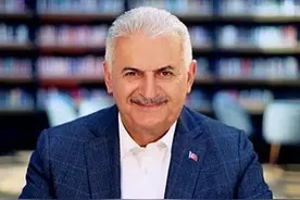 土耳其前总理耶尔德勒姆及其妻子感染新冠病毒图片