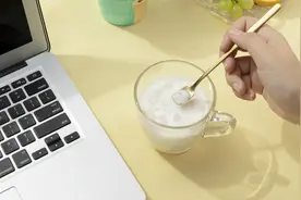 香飘飘正式入局代餐市场，自带奶茶基因的奶昔新品即将上线图片