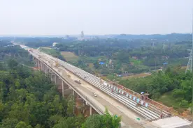 好消息！成宜高速全线贯通，预计年底通车图片