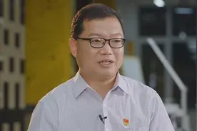 高月锋：让学生像科学家一样思考，像工程师一样创造视频封面