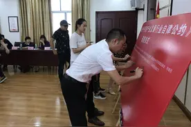 川北“月饼小镇”，30多家月饼小老板开了场“月饼峰会”图片