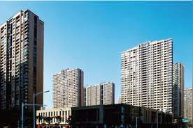 从“一把瓦刀闯天下”到“盐阜建筑铁军”，盐城从传统“建筑大市”向“建筑强市”迈进图片