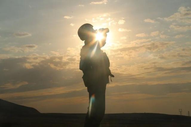 @新战友：入伍最强“攻略”已发出，请查收！