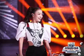 毛衍七入围《中国歌曲TOP排行榜》热辣舞台惊艳全场图片