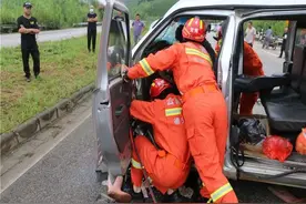 【德宏芒市】救援|直击芒瑞大道交通事故处置现场图片