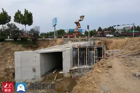 博城五路东延至曹纯路（支脉河北岸）道路扩建升级改造工程已建设过半图片