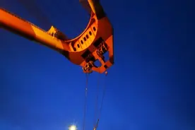 重约18吨定远舰铁甲出水：提供甲午战争实物证据，警醒国人最好教材图片