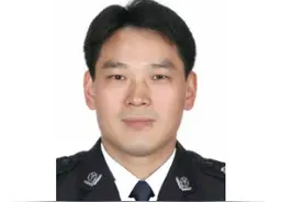 孙太平任广州市副市长、公安局局长图片