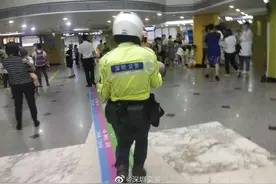 小孩大腿骨折急需送医，铁骑护航专业护航，紧急救助图片