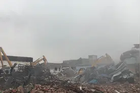 场面震撼！顺德龙江5个工业区集中清拆，面积达463.8亩视频封面