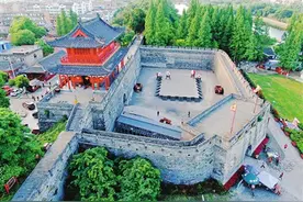 秋游荆州城图片