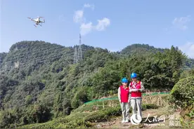 国网湖北检修公司：无人机自主巡航，揪出三峡电力外送线路“毫米级”缺陷图片