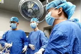 有医说医·大咖秀︱外科领域有座“喜马拉雅山” 看他们如何攀登视频封面