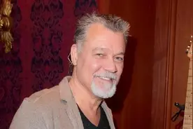 著名吉他手因喉癌不治身亡，这些职业或“高危”图片