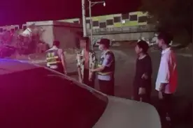 因与母亲发生争吵，攀枝花一16岁男子欲跳江轻生图片