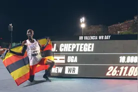 纪录之夜！男子万米和女子五千米世界纪录告破图片