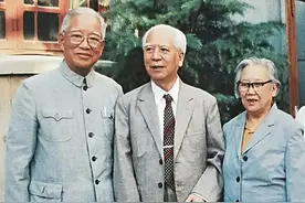 抗日烽火中的战友——忆父亲姚雪垠与袁宝华叔叔的情谊图片