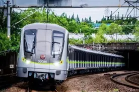 全球首条“双卡双待”地铁线路！上海轨交2号线将升级成两个“地铁大脑”图片