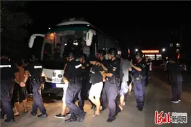 新闻纵深｜一场缉毒大抓捕的背后图片