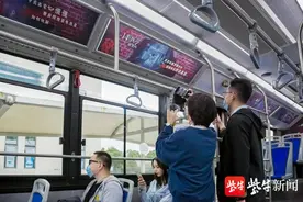 “灵魂摆渡车”全城出巡“第十七届中国常州国际动漫艺术周——动漫音乐节”落地中华恐龙园图片