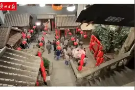 12年突破2000集，《72家房客》“摆酒”庆祝图片