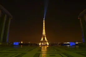 “夜巴黎”？宵禁之下，不存在图片