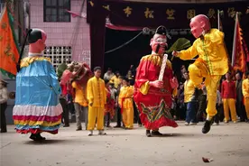 “七品县官”演绎千年之舞 浦南古傩绽放时代新姿图片