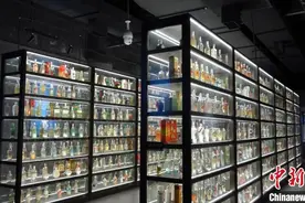 “好酒者”自建“老酒博物馆”珍藏老酒超万种图片