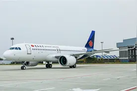 再添一架A320客机！青岛航空机队规模达28架图片