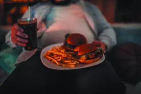 高脂食品的诱惑图片