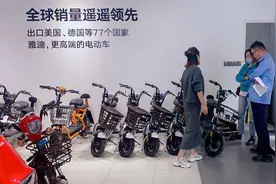 电动车充电异常维权难，如何正确充电需注意图片