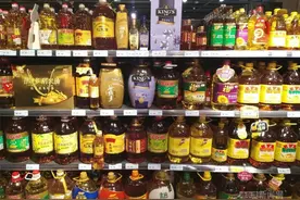 同样一桶食用油，不同超市售价差20元钱｜冰城商超食用油价格差异调查图片