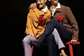 取材自传唱了近70年的主旋律歌曲，以轻喜剧为外壳，舞剧《歌唱祖国》用啥来“抓”你？图片