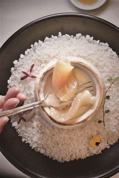 猪肚炖花胶有什么好处 2026年猪肚炖花胶有什么好处和功效