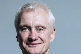 专访英国国际贸易部高官：进博会是巩固中英贸易关系的关键时刻图片