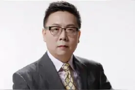 上海主持人公开荐股获利被罚亿元！网络“荐股大师”资质存疑图片