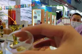 没想到今年进博会我吃了一顿免费午餐 谁让咱进博会越办越好呢图片