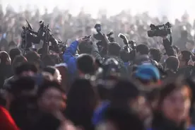 今天，他们是主角图片