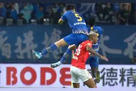 中超联赛落幕，苏宁击败恒大首捧火神杯图片