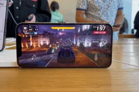iPhone 12 mini/Pro Max开售首日直击现场：什么情况？现场黄牛心态爆炸图片