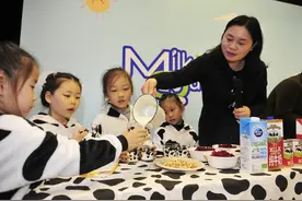 国人不爱喝奶有这些原因，提高儿童奶商需要“家园共育”图片