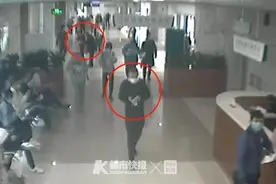 这个相遇有些心酸！杭州一民警带嫌疑人去医院体检 意外遇见穿着病号服的母亲……图片