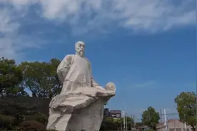 张謇实业救国路：状元下海经商，普及教育视频封面