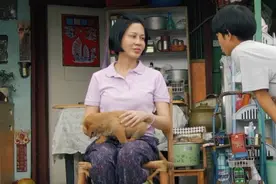 电影《热血合唱团》曝特辑 孙佳君全素颜出镜