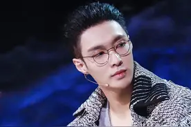 从偶像到舞者再到娱乐公司老板，专访张艺兴：我的事业还没全面开花图片