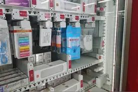 口罩自助售货机登陆北京地铁！目前可在6条线路的10座车站自助购买图片