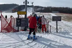 雪场都开了，走起图片